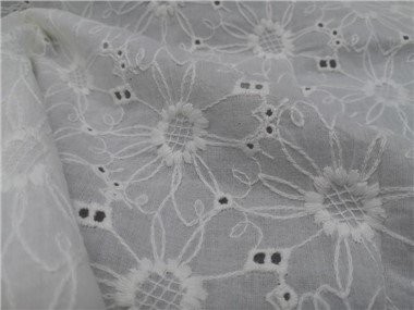 Kain Renda Sulaman 100% Cotton